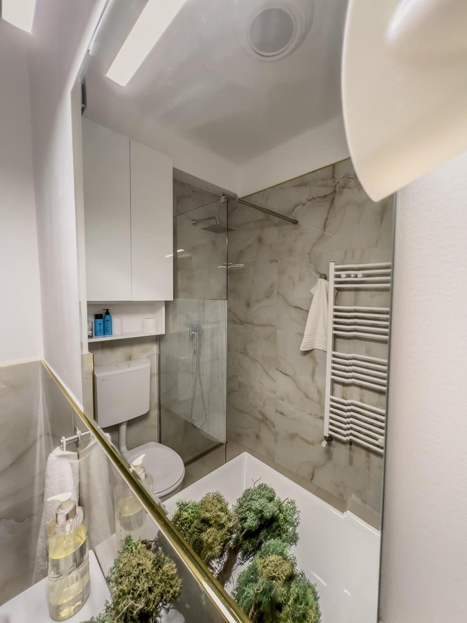 Glori Gold Apartaments Μπάια Μάρε Εξωτερικό φωτογραφία